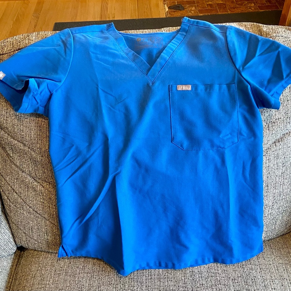 FIGS Catarina One Pocket Scrub Top